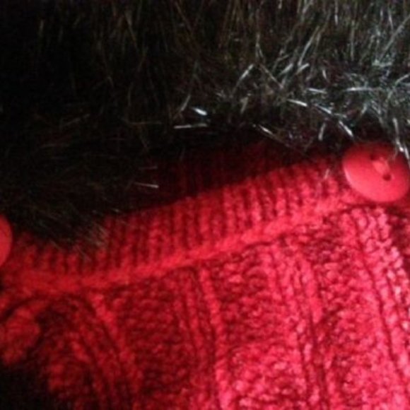 Valerie Stevens BURGUNDY chenille sweater BLACK FUR removable collar * PM or M * - Picture 5 of 6